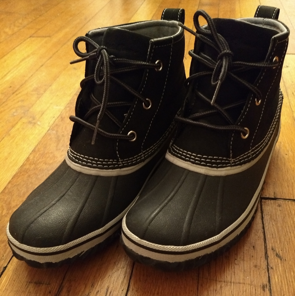 Eddie Bauer Hunt Pac mid duck boots - black